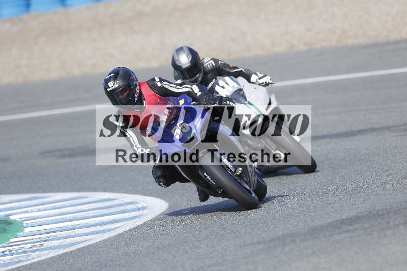 Archiv-2025/02 28.-31.01.2025 Moto Center Thun Jerez/gruen-green/414
